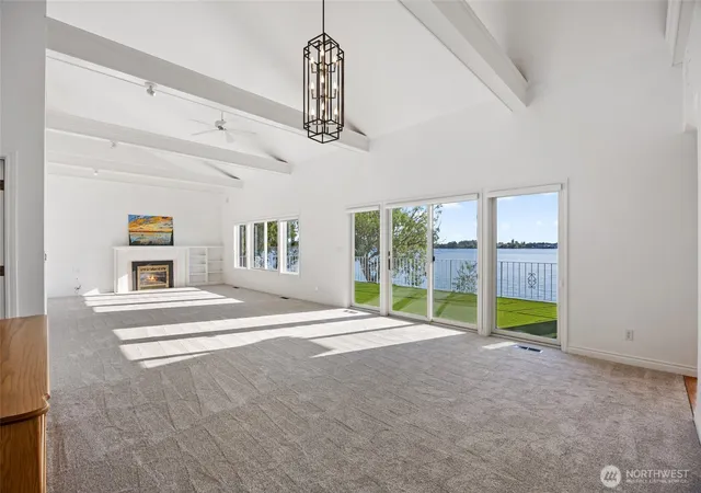 Photo 4 of Single family home for sale at 1782 Valley Rd NE, Moses Lake, WA 98837 | MLS# NWM2518174 | Listing updated on 2026-09-21