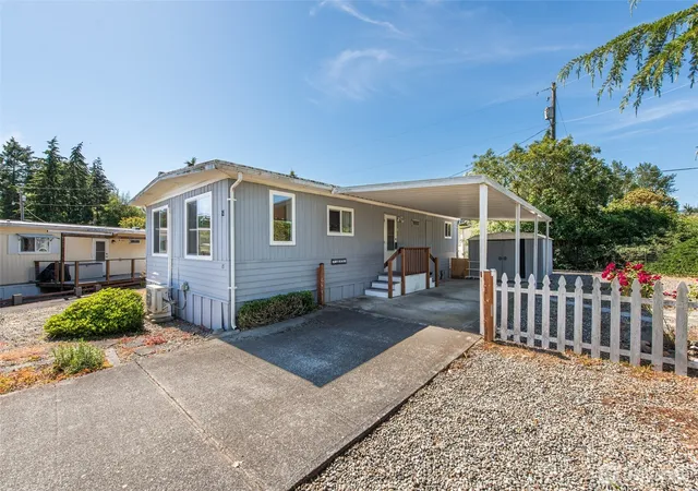 Photo 3 of Manufactured home for sale at 921 S 3rd Avenue #15, Sequim, WA 98382 | MLS# NWM2518206 | Listing updated on 2026-09-21