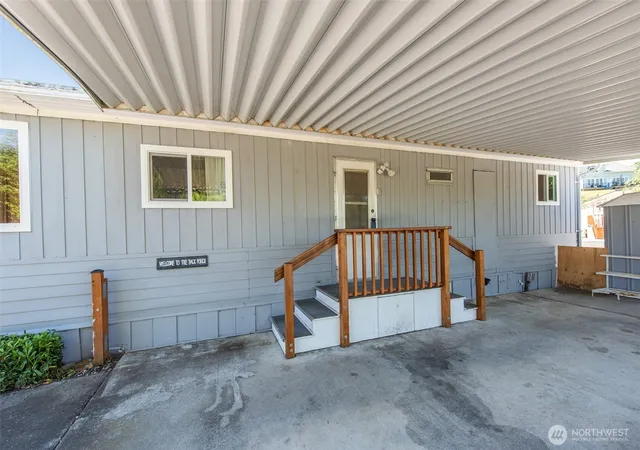 Photo 4 of Manufactured home for sale at 921 S 3rd Avenue #15, Sequim, WA 98382 | MLS# NWM2518206 | Listing updated on 2026-09-21