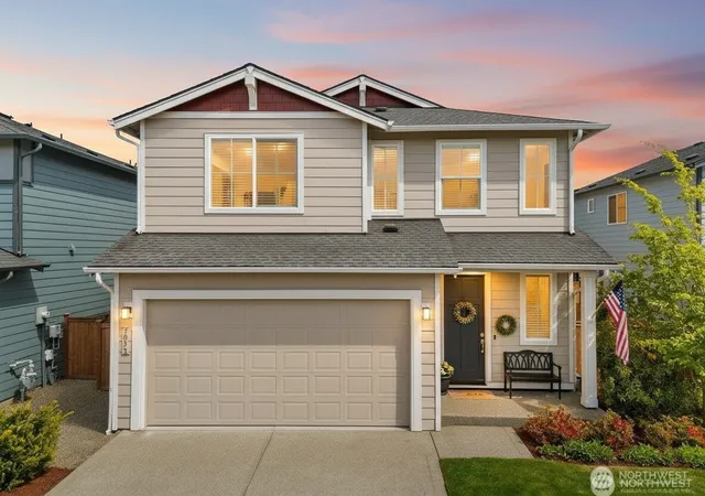 Photo 2 of Single family home for sale at 2032 Cantergrove Dr Se, Lacey, WA 98503 | MLS# NWM2518227 | Listing updated on 2026-09-30