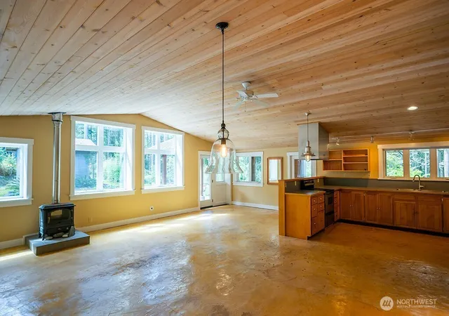 Photo 4 of Single family home for sale at 343 Burt Rd, Lopez Island, WA 98261 | MLS# NWM2518278 | Listing updated on 2026-09-21