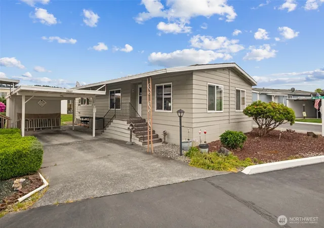 Photo 1 of Manufactured home for sale at 10607 63rd Court E #59, Puyallup, WA 98372 | MLS# NWM2518302 | Listing updated on 2026-09-21