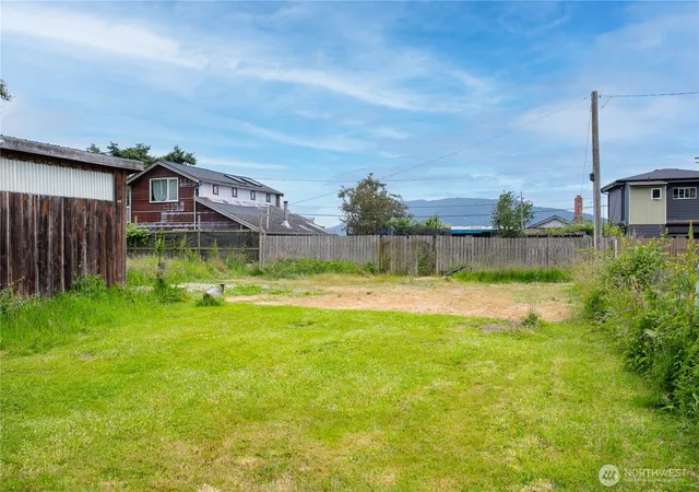 Photo 3 of Sale Pending at 3421 Lena Rd, Bellingham, WA 98226 | MLS# NWM2518347 | Listing updated on 2026-08-27