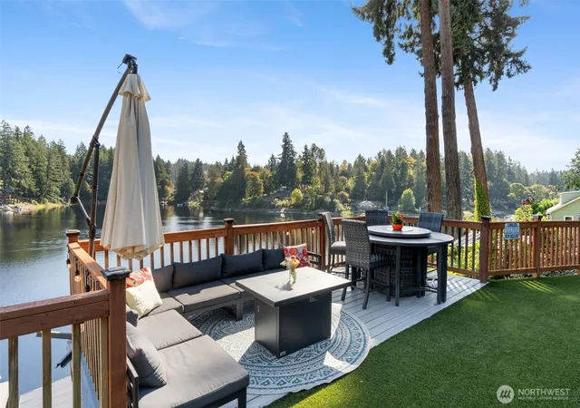 Photo 2 of Single family home for sale at 4624 Thompson Ln Se, Olympia, WA 98513 | MLS# NWM2518357 | Listing updated on 2026-09-21