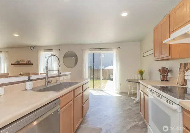 Photo 3 of Single family home for sale at 14823 Terra View St SE, Yelm, WA 98597 | MLS# NWM2518417 | Listing updated on 2026-09-30