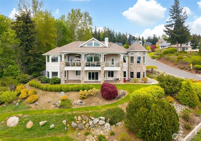 Photo 2 of Single family home for sale at 4111 Samish Crst Dr, Bellingham, WA 98229 | MLS# NWM2518561 | Listing updated on 2026-09-27
