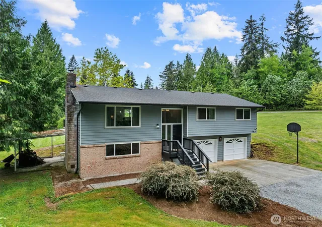 Photo 3 of Single family home for sale at 11206 138th Street Ne, Arlington, WA 98223 | MLS# NWM2518651 | Listing updated on 2026-09-25