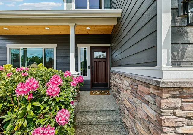 Photo 2 of Single family home for sale at 7905 14th Street Se, Lake Stevens, WA 98258 | MLS# NWM2518700 | Listing updated on 2026-09-24