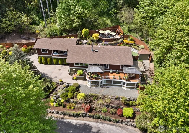 Photo 1 of Single family home for sale at 9825 Glory Dr Se, Olympia, WA 98513 | MLS# NWM2518708 | Listing updated on 2026-09-25