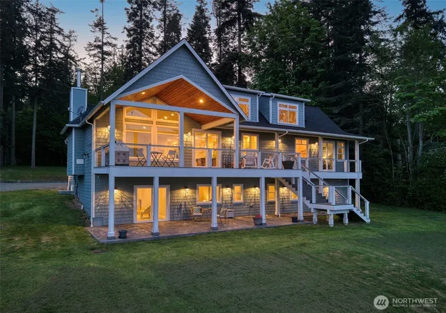 Photo 4 of Single family home for sale at 32326 Hoffman Rd NE, Kingston, WA 98346 | MLS# NWM2518793 | Listing updated on 2026-09-21