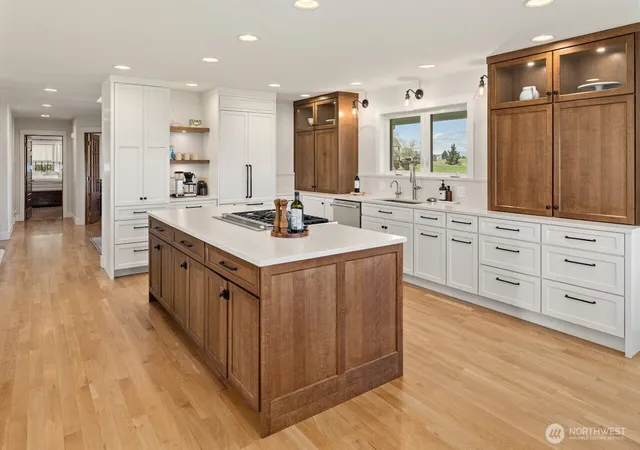Photo 4 of Sale Pending at 3920 Weaver Rd, Ellensburg, WA 98926 | MLS# NWM2518814 | Listing updated on 2026-08-18