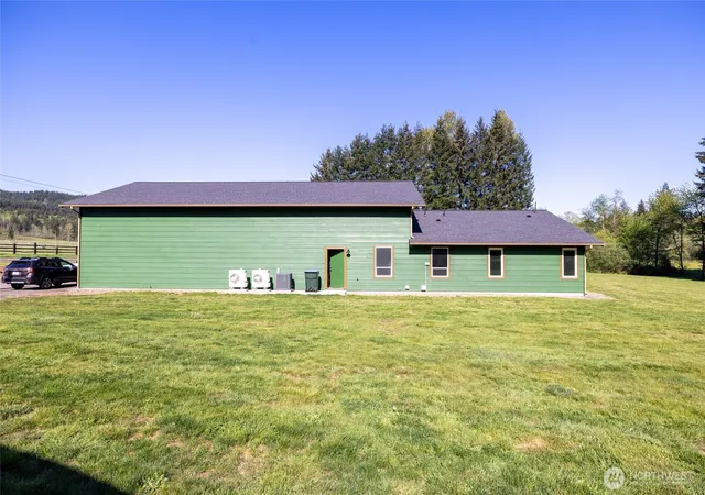 Photo 4 of Single family home for sale at 3452 State Route 508, Onalaska, WA 98570 | MLS# NWM2518840 | Listing updated on 2026-09-21