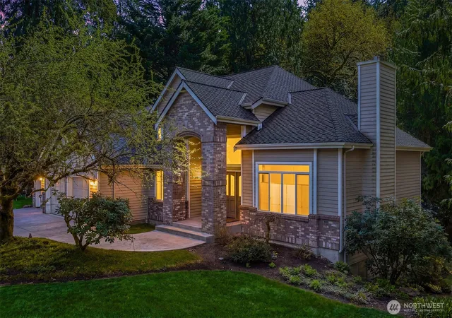 Photo 3 of Single family home for sale at 21641 Se 249th Street, Maple Valley, WA 98038 | MLS# NWM2518906 | Listing updated on 2026-09-23