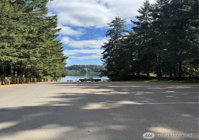Photo 3 of Single family home for sale at 4204 Arbor Ct SE, Lacey, WA 98503 | MLS# NWM2518938 | Listing updated on 2026-10-01