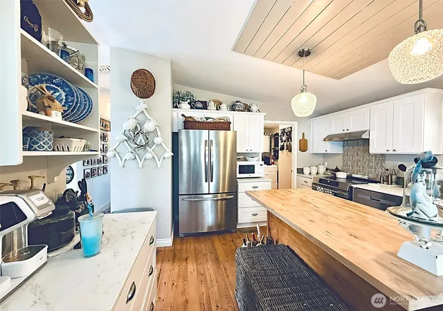 Photo 4 of Manufactured home for sale at 369 Gun Clb Rd #49, Woodland, WA 98674 | MLS# NWM2518960 | Listing updated on 2026-09-25