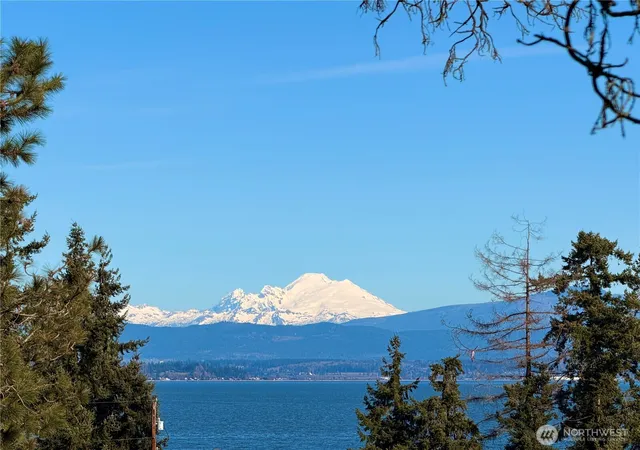Photo 3 of Sale Pending at 1363 Country Clb Dr, Camano Island, WA 98282 | MLS# NWM2519002 | Listing updated on 2026-09-18