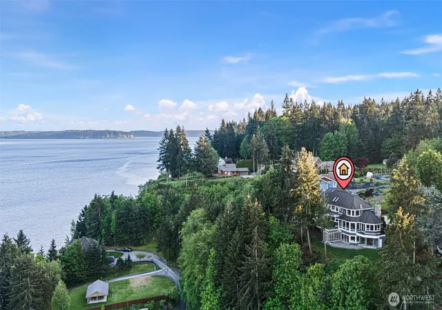 Photo 3 of Single family home for sale at 13025 Point Richmond Dr Nw, Gig Harbor, WA 98332 | MLS# NWM2519036 | Listing updated on 2026-09-30