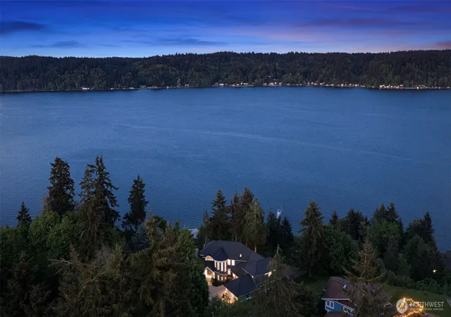 Photo 2 of Single family home for sale at 13025 Point Richmond Dr Nw, Gig Harbor, WA 98332 | MLS# NWM2519036 | Listing updated on 2026-09-30