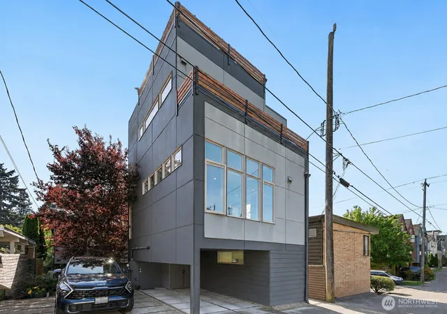 Photo 1 of Sale Pending at 5953 Fauntleroy Way Sw #D, Seattle, WA 98136 | MLS# NWM2519089 | Listing updated on 2026-09-29