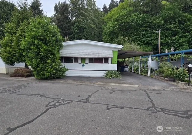Photo 1 of Manufactured home for sale at 2302 R St Se #43, Auburn, WA 98002 | MLS# NWM2519102 | Listing updated on 2026-09-21
