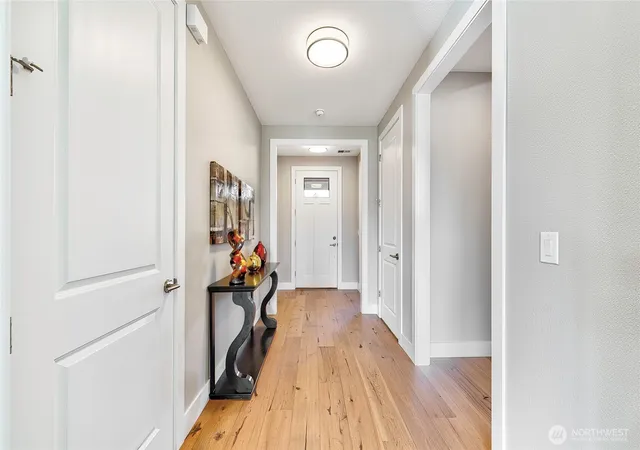 Photo 2 of Single family home for sale at 118 Annabelle St, Castle Rock, WA 98611 | MLS# NWM2519205 | Listing updated on 2026-09-21