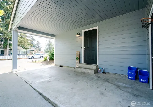 Photo 2 of Multi family home for sale at 401 N 9th Street #A & B, Lynden, WA 98264 | MLS# NWM2519277 | Listing updated on 2026-09-21