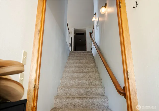 Photo 3 of Multi family home for sale at 401 N 9th Street #A & B, Lynden, WA 98264 | MLS# NWM2519277 | Listing updated on 2026-09-21