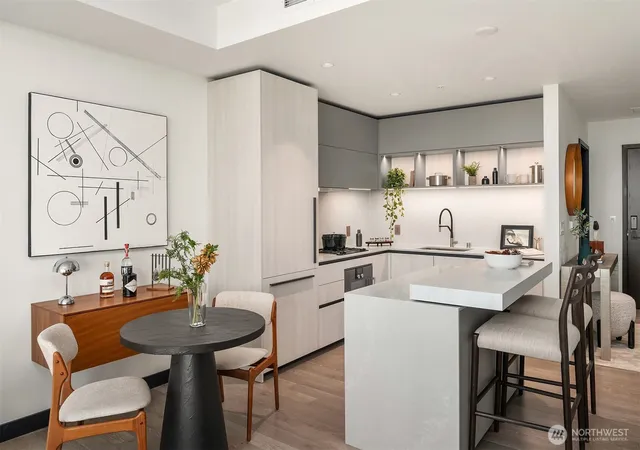 Photo 3 of Condo for sale at 889 Avenue Sq Ne #603, Bellevue, WA 98004 | MLS# NWM2519282 | Listing updated on 2026-10-03