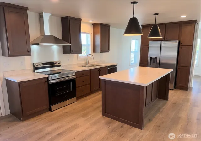 Photo 3 of Manufactured home for sale at 205 Pleasant Ave #44, Grandview, WA 98930 | MLS# NWM2519320 | Listing updated on 2026-09-21
