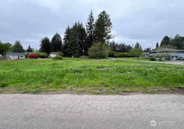 Photo 4 of Land for sale at 64 Pearl Pl, Bremerton, WA 98310 | MLS# NWM2519406 | Listing updated on 2026-09-21