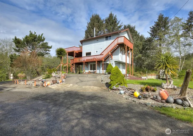 Photo 2 of Single family home for sale at 2691 State Route 109, Ocean Shores, WA 98569 | MLS# NWM2519430 | Listing updated on 2026-09-21