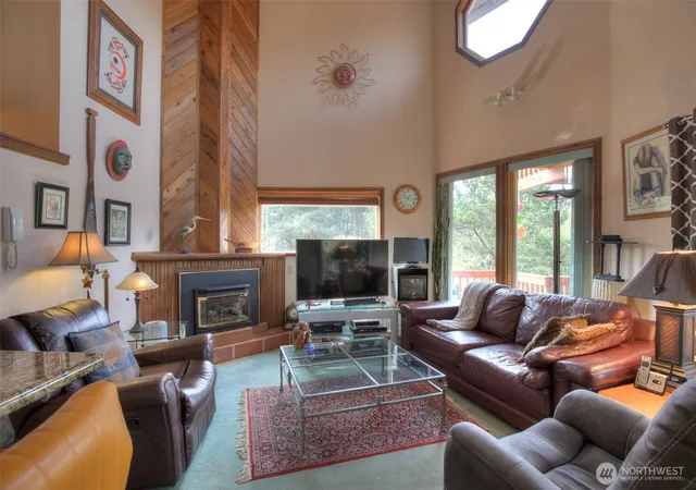 Photo 4 of Single family home for sale at 2691 State Route 109, Ocean Shores, WA 98569 | MLS# NWM2519430 | Listing updated on 2026-09-21