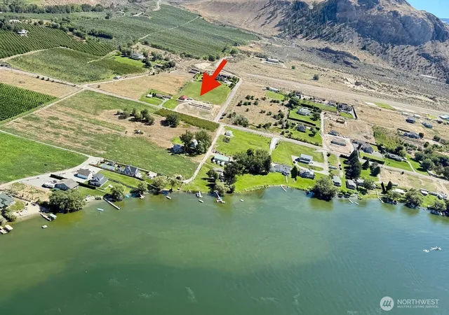 Photo 3 of Sale Pending at 136 Eastlake Rd, Oroville, WA 98844 | MLS# NWM2519439 | Listing updated on 2026-09-17