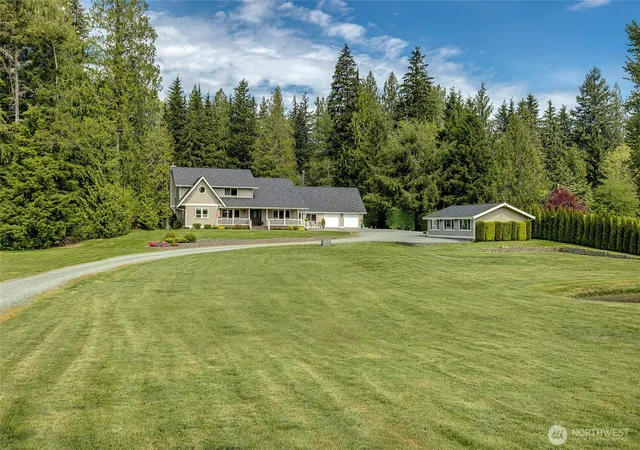 Photo 4 of Single family home for sale at 14214 Woods Lake Rd, Monroe, WA 98272 | MLS# NWM2519462 | Listing updated on 2026-09-28