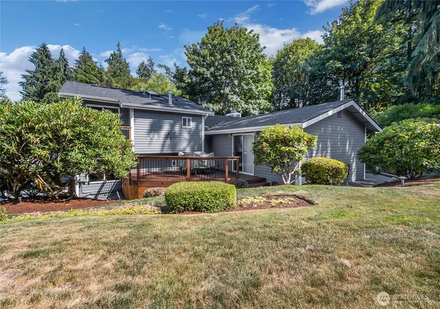 Photo 3 of Single family home for sale at 30925 22nd Avenue Sw, Federal Way, WA 98023 | MLS# NWM2519466 | Listing updated on 2026-09-17