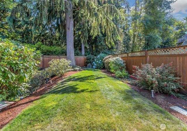 Photo 4 of Single family home for sale at 30925 22nd Avenue SW, Federal Way, WA 98023 | MLS# NWM2519466 | Listing updated on 2026-09-17