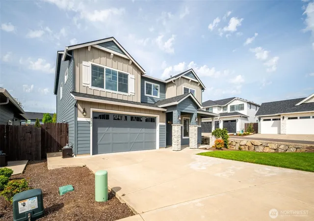 Photo 2 of Single family home for sale at 4342 S 16th Way, Ridgefield, WA 98642 | MLS# NWM2519518 | Listing updated on 2026-09-17