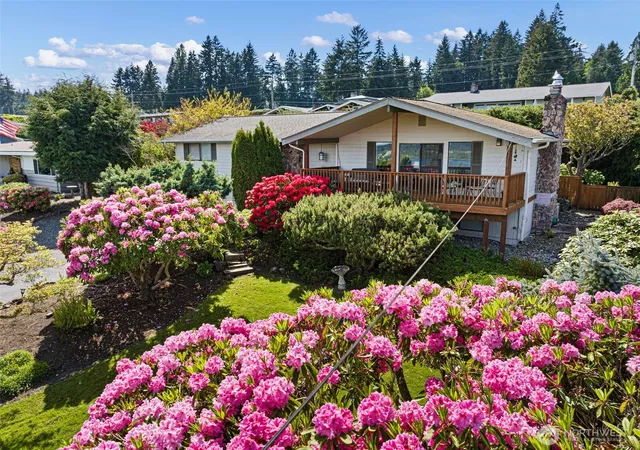 Photo 2 of Pending - Backup Offer Requested at 6802 Rainier Ave, Gig Harbor, WA 98335 | MLS# NWM2519523 | Listing updated on 2026-09-19
