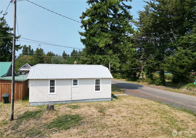Photo 3 of Sale Pending at 3118 273rd Street, Ocean Park, WA 98640 | MLS# NWM2519537 | Listing updated on 2026-09-24