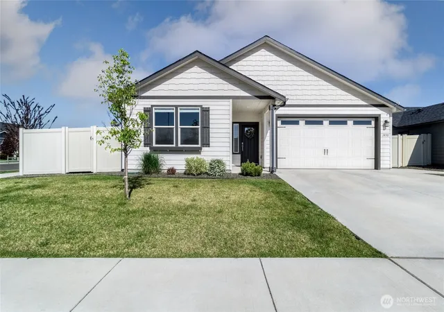 Photo 1 of Single family home for sale at 1498 Michele Ave, Walla Walla, WA 99362 | MLS# NWM2519577 | Listing updated on 2026-09-21