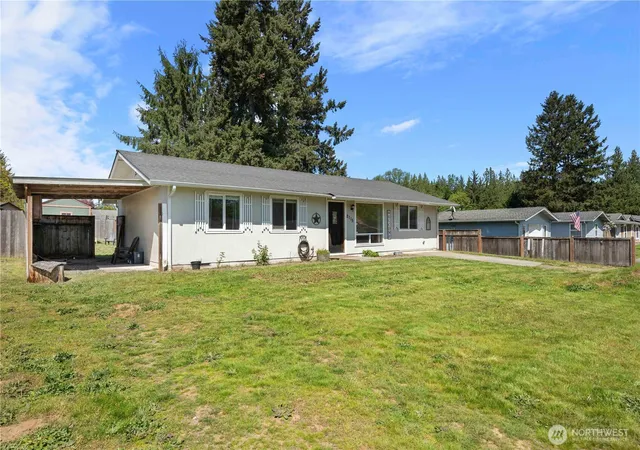 Photo 2 of Sale Pending at 2115 140th Place Ne, Marysville, WA 98271 | MLS# NWM2519580 | Listing updated on 2026-09-25