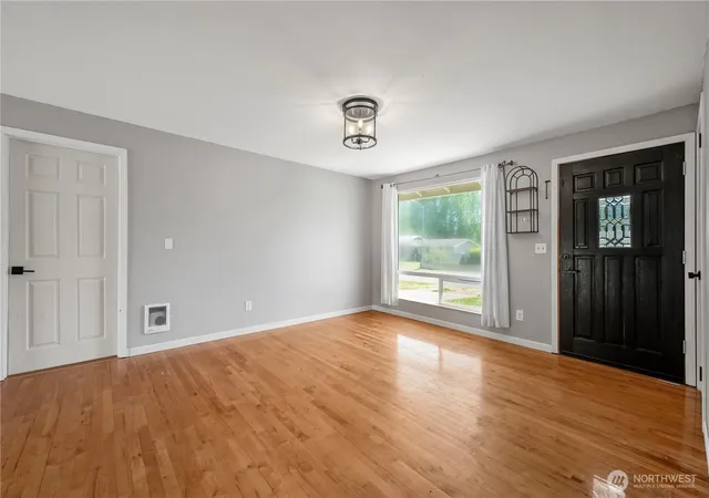 Photo 4 of Sale Pending at 2115 140th Place NE, Marysville, WA 98271 | MLS# NWM2519580 | Listing updated on 2026-09-25