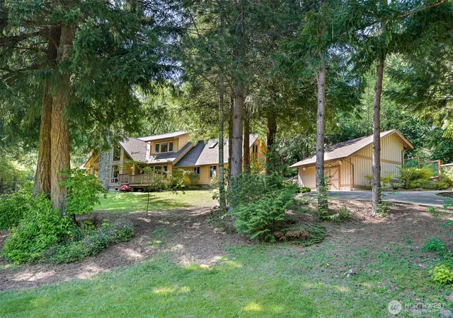 Single family home for sale at 3337 Agate Hts Rd, Bellingham, WA 98226 | MLS# NWM2519583