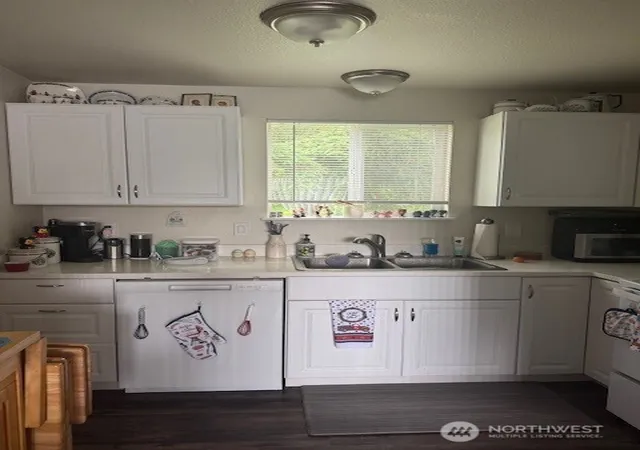 Photo 2 of Multi family home for sale at 1307 Fir Ln #7, Mount Vernon, WA 98273 | MLS# NWM2519646 | Listing updated on 2026-09-21