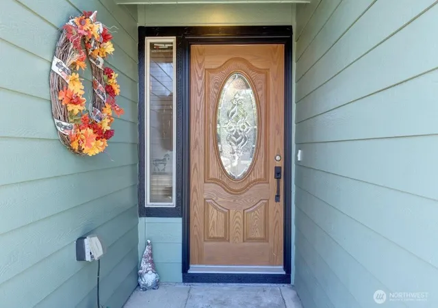 Photo 3 of Single family home for sale at 33007 G Pl, Ocean Park, WA 98640 | MLS# NWM2519696 | Listing updated on 2026-09-22