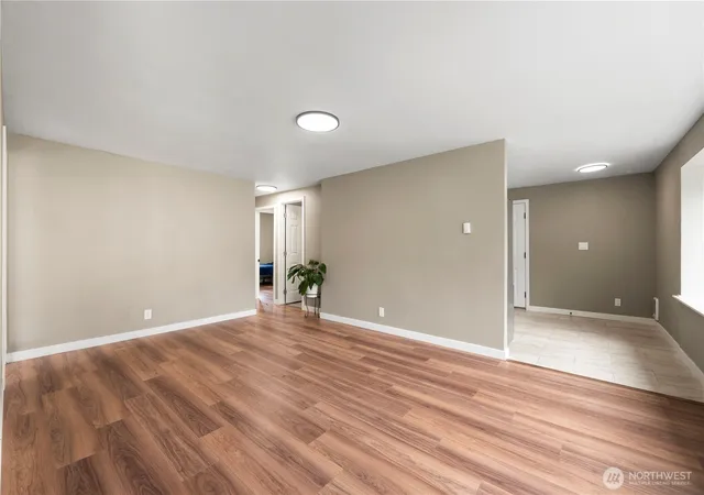 Photo 3 of Single family home for sale at 15401 2nd Avenue NE, Shoreline, WA 98155 | MLS# NWM2519719 | Listing updated on 2026-05-28