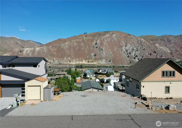 Photo 1 of Land for sale at 565 Entiat Pl, Orondo, WA 98843 | MLS# NWM2519762 | Listing updated on 2026-09-21