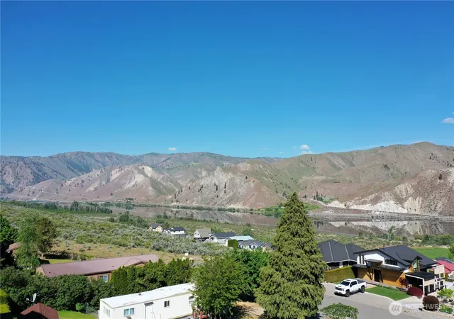 Photo 3 of Land for sale at 565 Entiat Pl, Orondo, WA 98843 | MLS# NWM2519762 | Listing updated on 2026-09-21