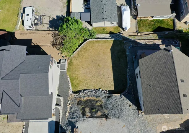 Photo 4 of Land for sale at 565 Entiat Pl, Orondo, WA 98843 | MLS# NWM2519762 | Listing updated on 2026-09-21