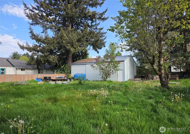 Photo 4 of Sale Pending at 3731 122nd Street NE, Marysville, WA 98271 | MLS# NWM2519783 | Listing updated on 2026-09-25